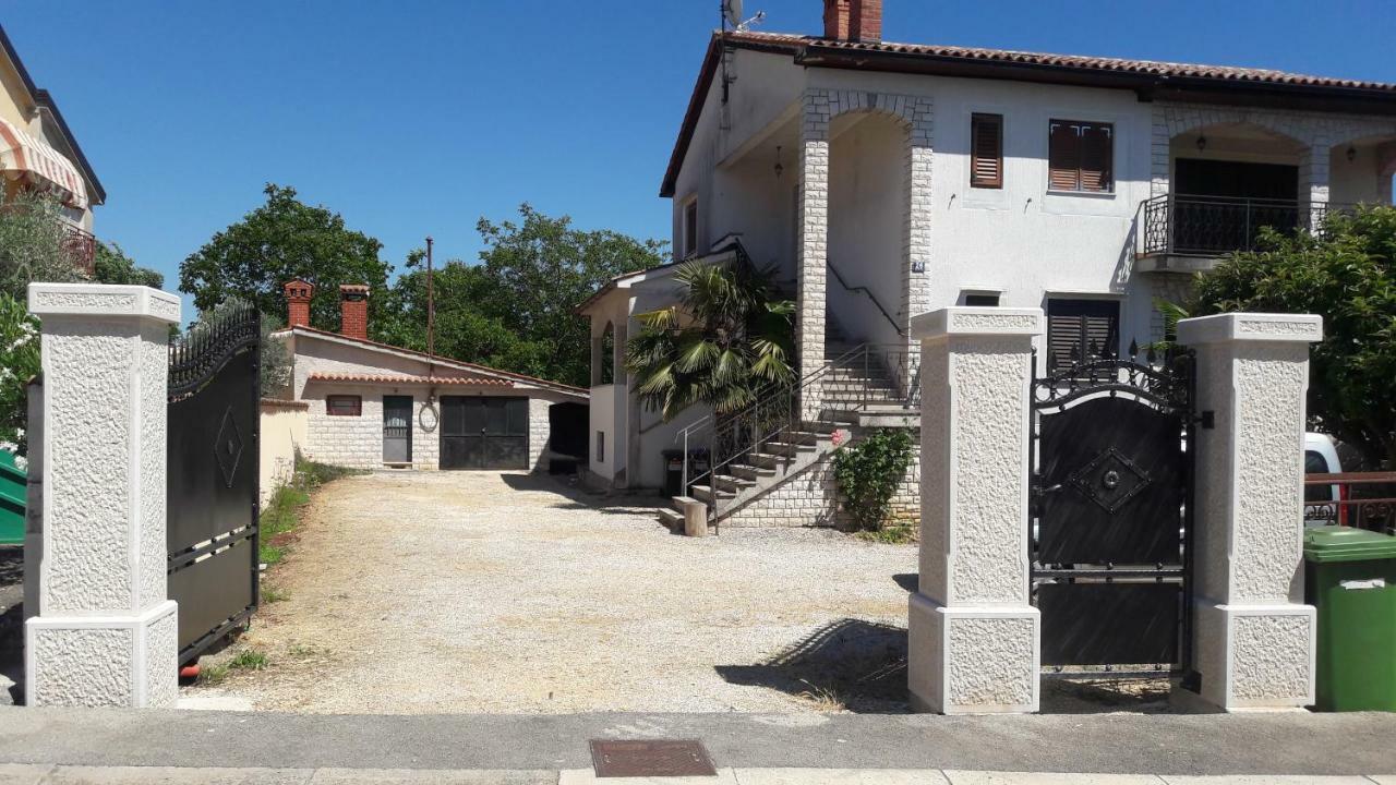 Apartment Radovan Porec Luaran gambar